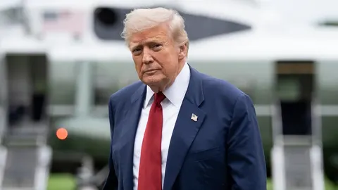 Трамп заявив про "чудову" розмову з Путіним: що це означає для України