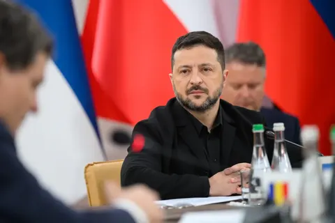 Карпатський саміт: про що Зеленський домовлявся з Даном, Вучичем і Туском