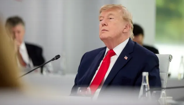 Трамп обирає економічний тиск на Іран замість війни: що це означає