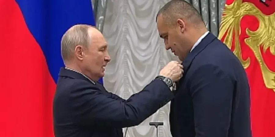 Орден від Путіна, вечірка для Трампа-молодшого: що стоїть за дружбою Кремльова з родиною президента США