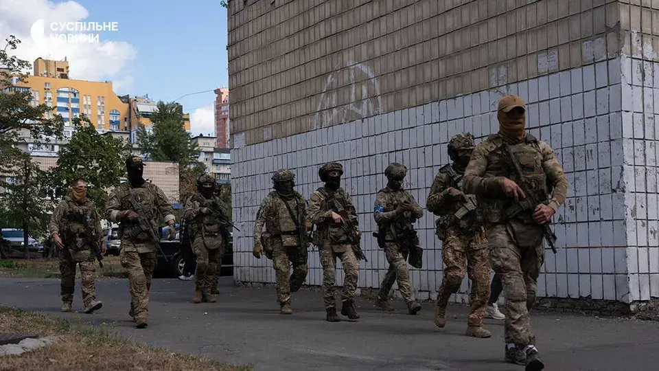 Стрілянина в Києві: Зеленський вимагає пояснень, Буданов обіцяє розслідування
