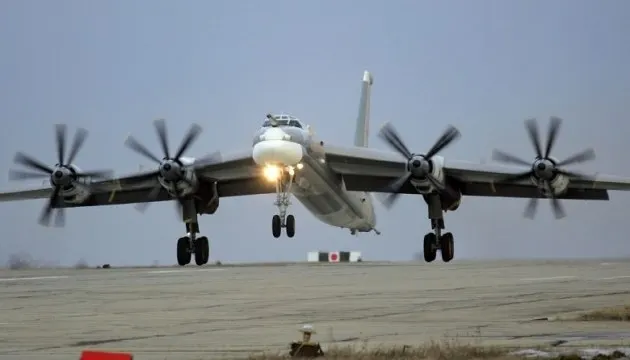 Ураження Ту-95МС в Енгельсі: що означає удар по стратегічній авіації РФ