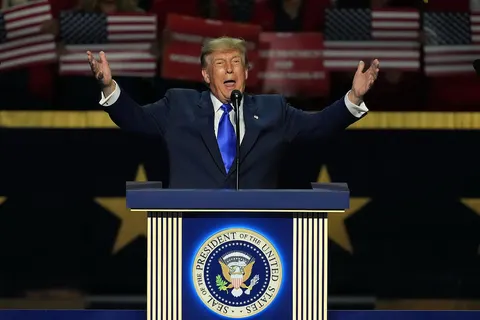 Трамп обіцяє американцям «дивіденди» по $5000 і сумнівається, що йому потрібен Конгрес
