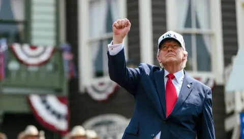 Трамп скасовує 10% мито на ірландське віскі: що це змінює