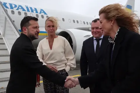 Зеленський і Гуннарсдоттір домовилися про підтримку енергетики та ППО України