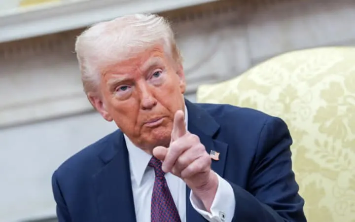 Трамп пообіцяв Ірану відповідь після атаки на бази США в Йорданії