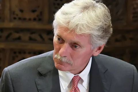 Кремль не бачить умов для переговорів, але кличе Зеленського до Москви