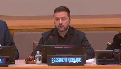 Зеленський на Кримській платформі: без Криму не буде повернення до нормальності