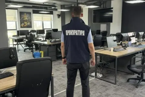 Кол-центри під ударом: Зеленський пропонує Раді посилити покарання