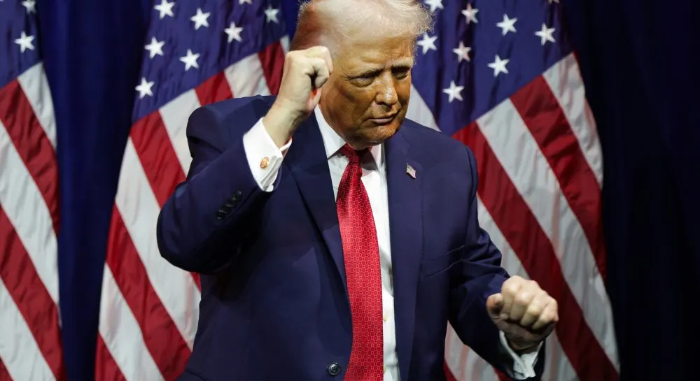 Трамп пропонує перейменувати Ормузьку протоку на свою честь