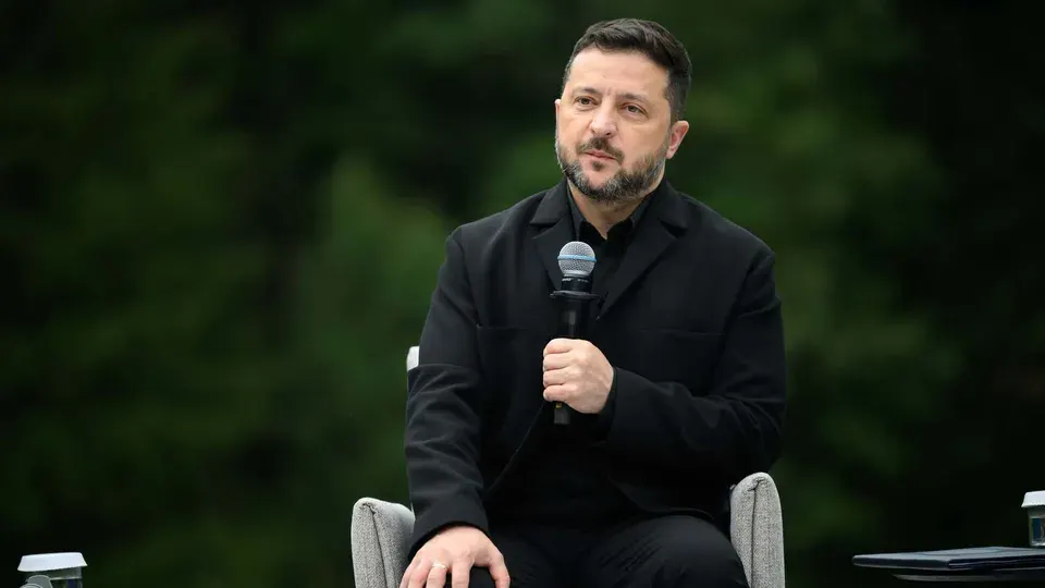 Вірусне відео із Зеленським: що стоїть за увагою до першого саміту Карпатської вісімки