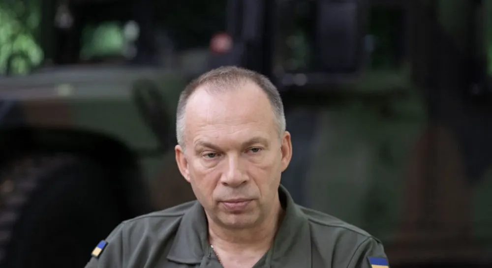 Звільнений Сирський залишається у війську та писатиме докторську