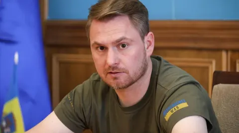 Зеленський відсторонив Кравченка від посади генпрокурора: що далі