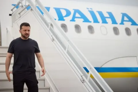 Зеленський у Кишиневі: зустріч із Санду та Даном на тлі ювілею незалежності