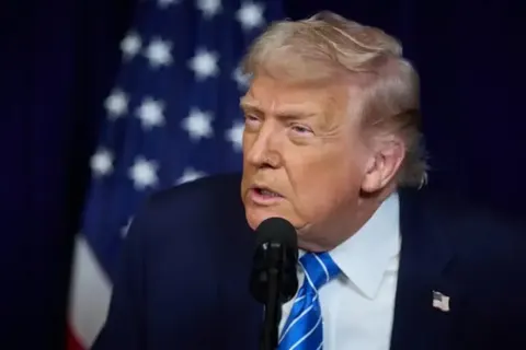 Трамп: Україні та росії варто припинити безглузду війну
