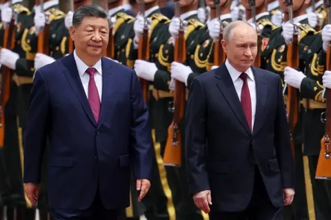 Сі Цзіньпін на саміті БРІКС закликав поважати суверенітет держав