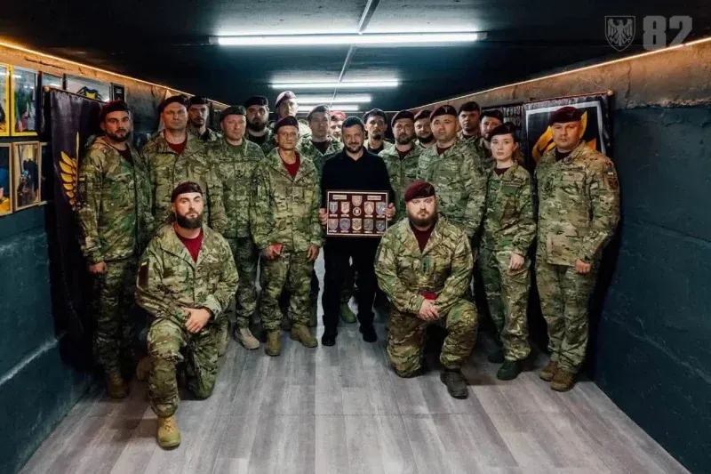 82-га Буковинська бригада: бійці отримали нагороди від Зеленського