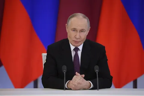 Рекордні 355 місць для «Єдиної Росії»: що це змінює для Росії та України