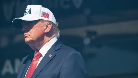 Трамп назвав розмову з Путіним «чудовою»: що це означає для України