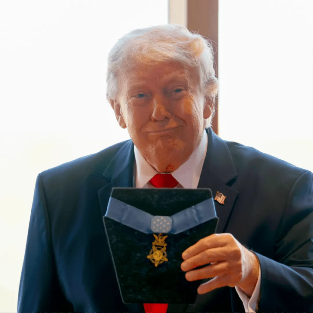 Незграбний момент Трампа в космічному центрі: що це означає