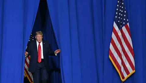 Рейтинг Трампа впав до історичного мінімуму: що це означає для виборів