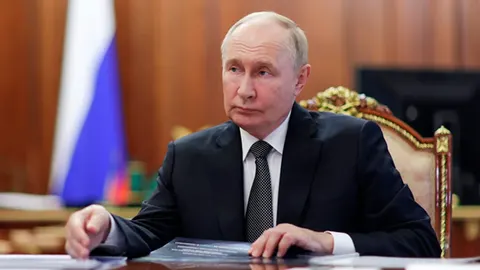 Путін передав активи Auchan, Nestle та Leroy Merlin під контроль невідомої моско