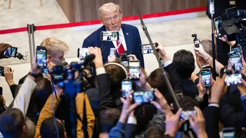 Телепул Білого дому зупинився: як CNN, MS NOW і Politico втратили доступ