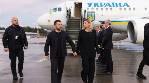 Норвегія уточнила: дрон затримав літак Зеленського, але загроза не підтверджена