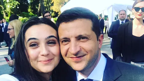 Зеленський підписав санкції проти Мендель: що це змінює