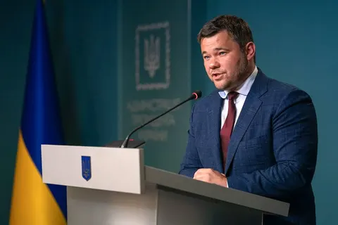 Андрій Богдан оскаржує санкції РНБО: що стоїть за позовом проти Зеленського
