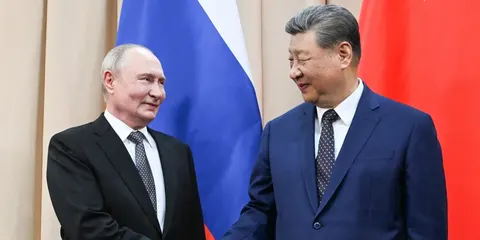 Путін і Сі Цзіньпін зустрілися в Бішкеку: газове питання знову на порядку денному