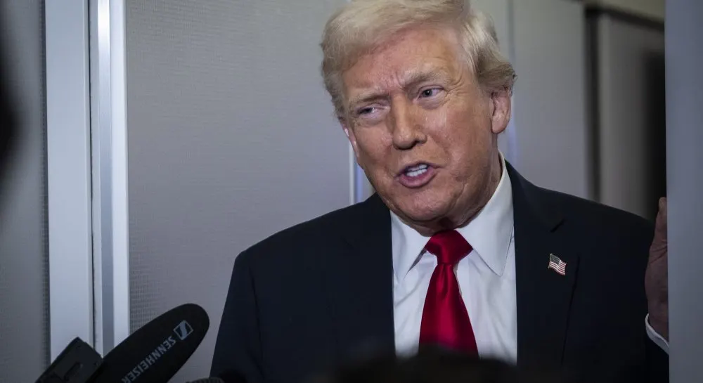 Трамп пояснив візит директора ЦРУ до Росії: що це означає