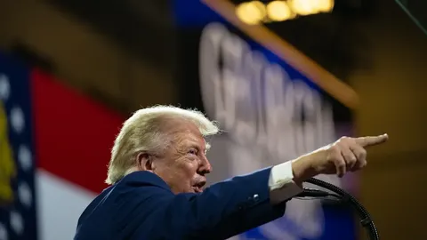Трамп у Нью-Йорку озвучив послання Путіну: «Закінчити війну»