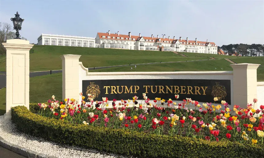 Графіті на курорті Трампа: прокурор вбачає зв'язок із тероризмом