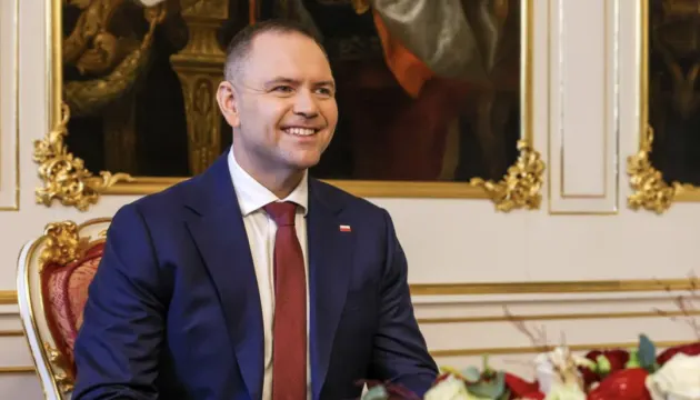 У канцелярії Навроцького пояснили його антирейтинг в Україні