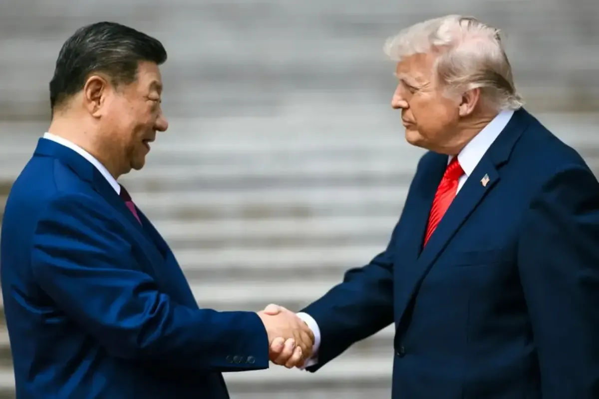 Сі Цзіньпін тисне на Трампа через зброю для Тайваню: що це означає