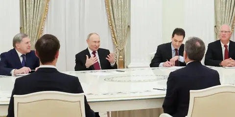 Кремль не бачить передумов для миру: що відомо про візит посланців Трампа