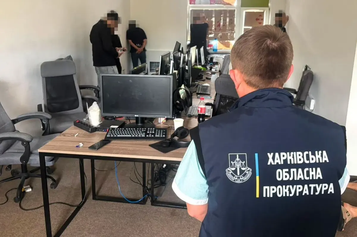 Шахрайські кол-центри: Зеленський пропонує до 12 років в'язниці
