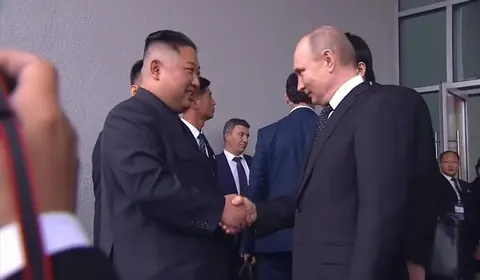 Кім Чен Ин обіцяє Путіну незмінну підтримку: що стоїть за листом до Москви