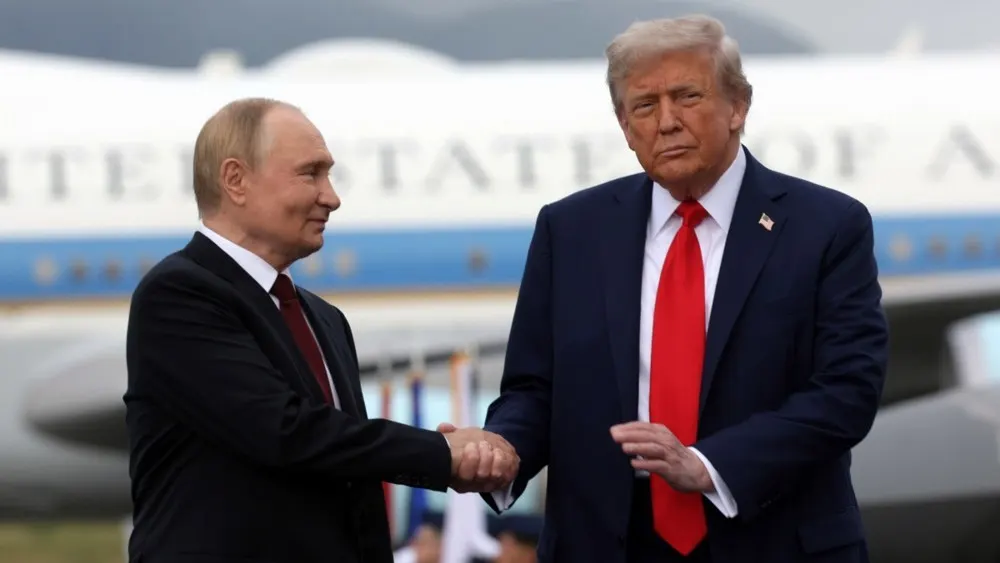 США можуть укласти ділові угоди з РФ до завершення війни: що це означає