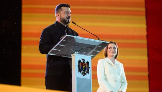 Зеленський у Кишиневі: Україна й Молдова разом увійдуть у мирну Європу