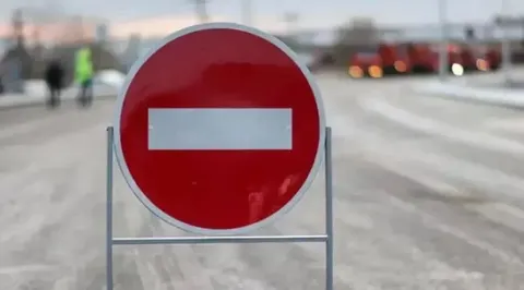 Під Чернівцями перекрили дві смуги руху: триває слідчий експеримент