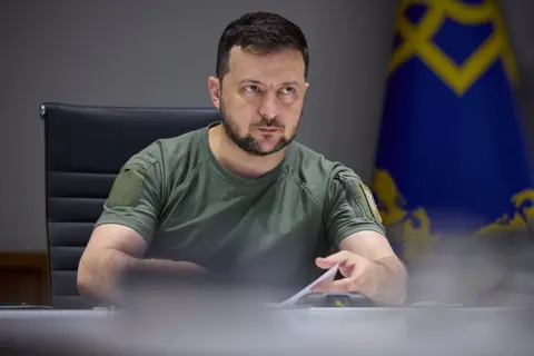 Зеленський анонсував далекобійну відповідь на масований удар рф