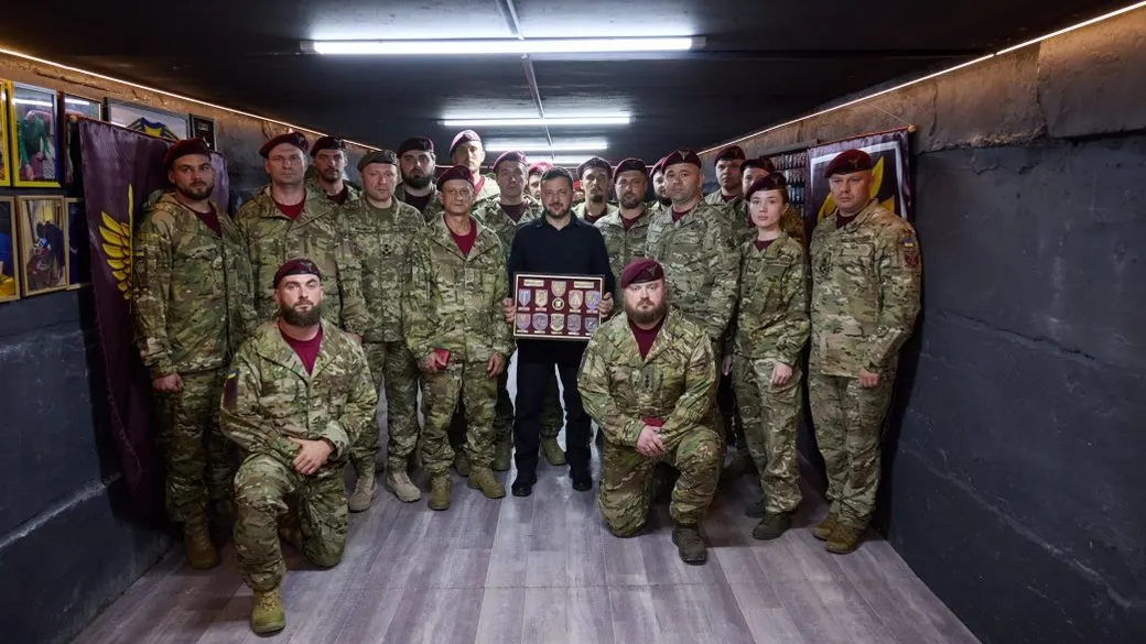 Зеленський нагородив бійців 95-ї бригади на Олександрівському напрямку
