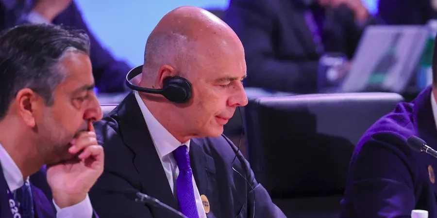 Денисенко: Трамп почав чергову гру з Путіним напередодні виборів у США