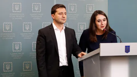 Зеленський підписав укази про санкції: під обмеження потрапила й експречниця Мендель