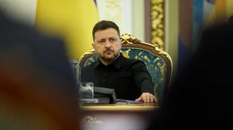Зеленський вимагає від Ради негайно звільнити генпрокурора Кравченка