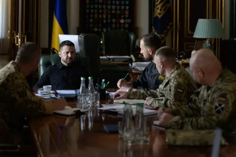 Зеленський окреслив головне завдання для нового міністра оборони Хмари