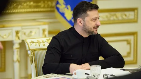 Довіра до Зеленського тримається на рівні +13%: що стоїть за цифрами КМІС