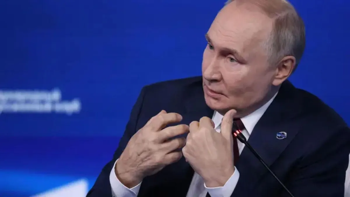 Три суперечності: що каже Путін і що робить Росія